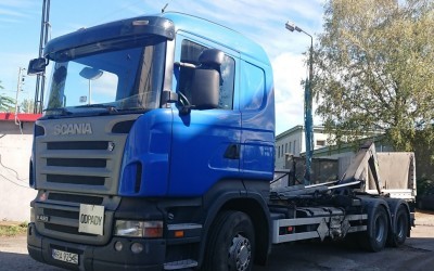 SAMOCHÓD SCANIA R420 HAKOWIEC